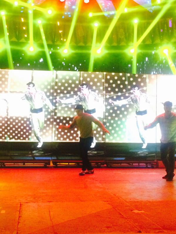 60th Britannia Filmfare Awards: Varun Dhawan, Arjun Kapoor, Shraddha Kapoor Rehearses To Sizzle Stage