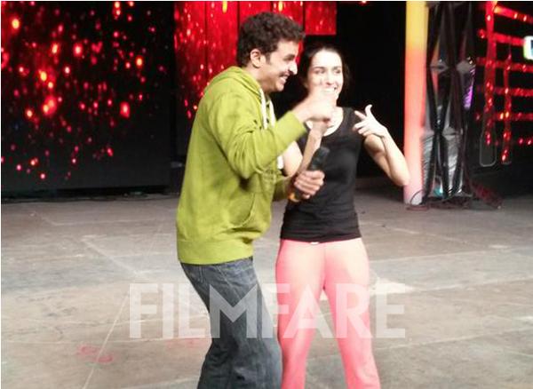 60th Britannia Filmfare Awards: Varun Dhawan, Arjun Kapoor, Shraddha Kapoor Rehearses To Sizzle Stage