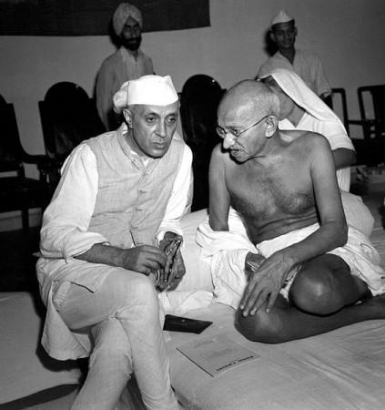 Jawaharlal Nehru with Mahatma Gandhi Mahatma Gandhi with Jawaharlal Nehru