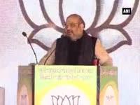 kejriwal-terrified-of-bedis-record-against-corruption-amit-shah