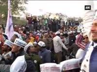 ec-issues-show-cause-notice-to-aap