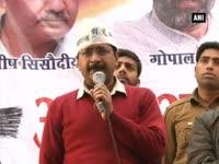 delhi-polls-kejriwal-attacks-bjp-over-inflation