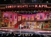 'Shamitabh' Promotions: Big B, Dhanush, Akshara Had A Blast At 'Comedy Nights With Kapil'