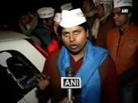 aap-candidate-sarita-singhs-car-attacked-by-unknown-miscreants