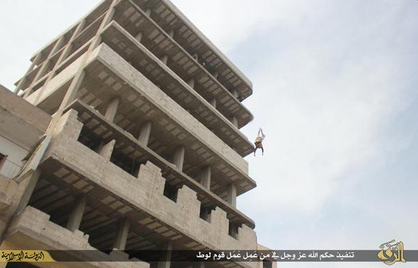 A man accused of being gay, was thrown down from the building by ISIS.