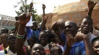 thousands-of-students-in-bangui-protest-for-education