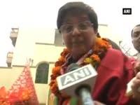 kiran-bedi-breaks-down-at-krishna-nagar-rally-says-overwhelmed-by-peoples-love