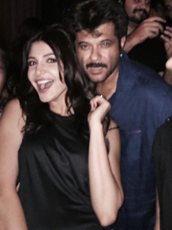 'Dil Dhadakne Do': Candid Shots of Anushka Sharma, Ranveer Singh, Priyanka Chopra and Other Cast Members