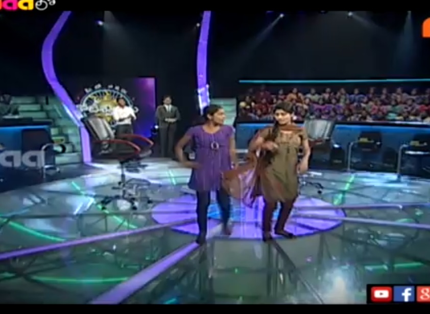 Sharwanand with Nagarjuna on Meelo Evaru Koteeswarudu 2