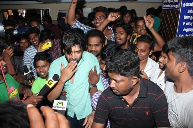 Arun Vijay amidst fans after the screening of Yennai Arindhaal