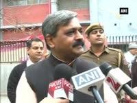 delhi-polls-2015-political-bigwigs-cast-their-vote