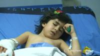 doctors-treat-wounded-child-in-damascus-bombing