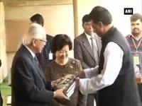 singapore-president-meets-sushma-swaraj-in-new-delhi