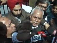 aaps-sk-bagga-wins-from-krishna-nagar-constituency-against-bedi