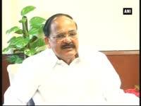 delhi-cm-designate-kejriwal-meets-venkaiah-naidu-gets-assurance-of-cooperation-from-centre