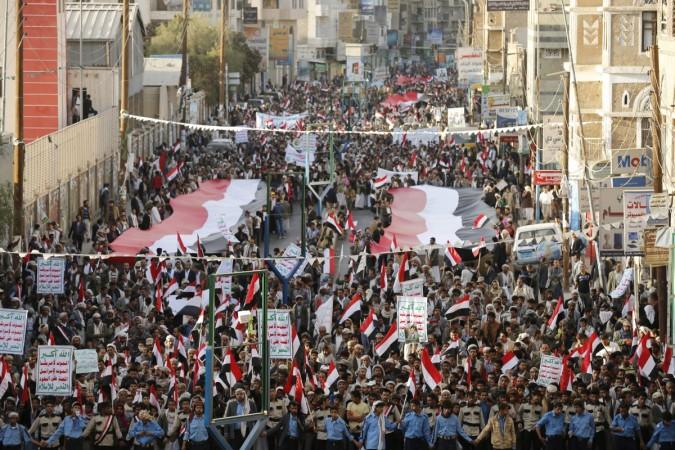 Houthi rebels seize US vehicles, weapons