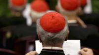 pope-tells-vatican-administrators-to-be-absolutely-transparent