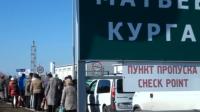 families-cross-into-russia-fleeing-fighting-in-eastern-ukraine