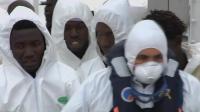 dramatic-coast-guard-video-shows-rescue-of-275-migrants-near-libya