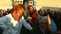 thousands-in-greece-rally-in-solidarity-with-government
