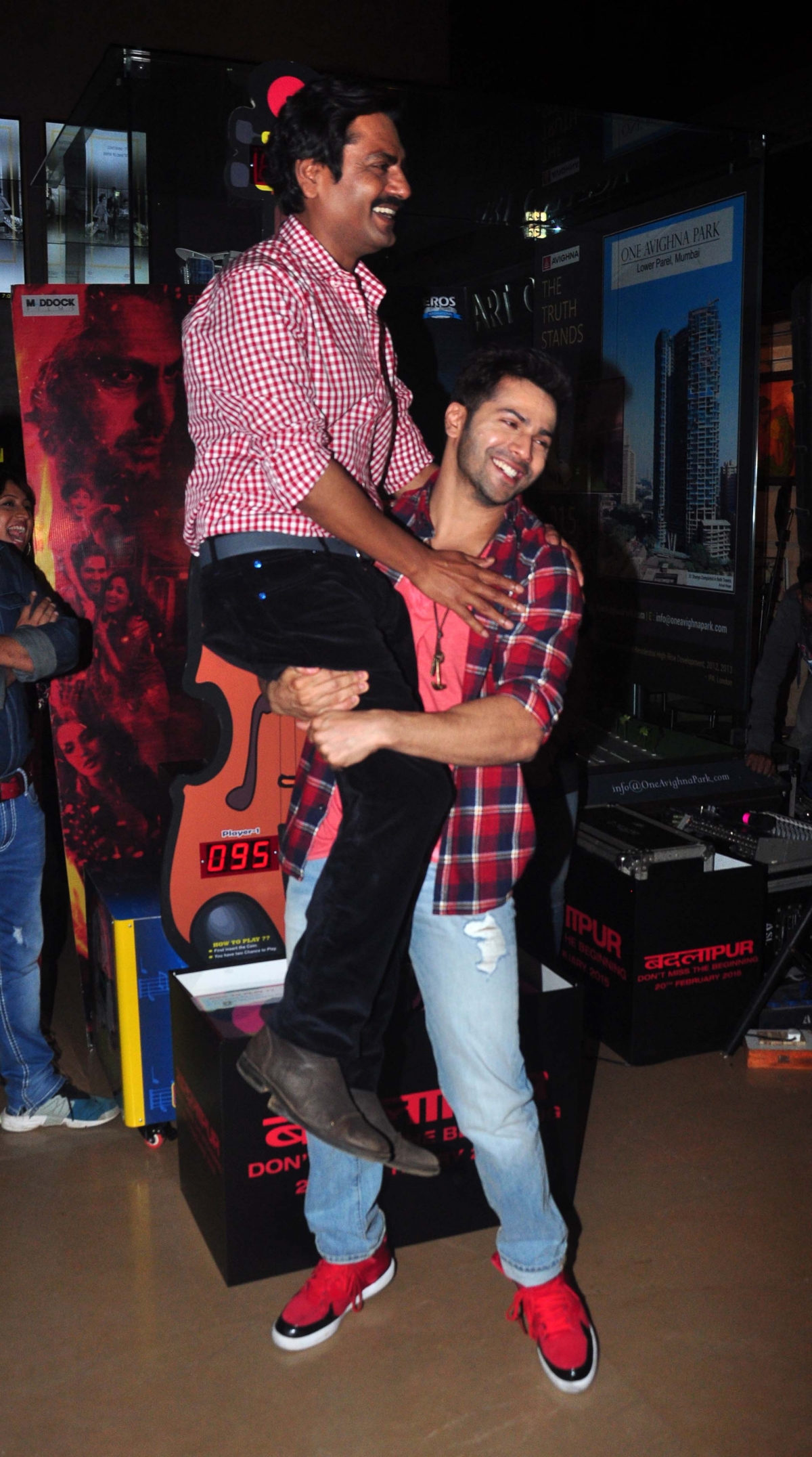 Varun Dhawan and Nawazuddin Siddiqui during 'Badlapur' promotions Varun Dhawan and Nawazuddin Siddiqui during 'Badlapur' promotions