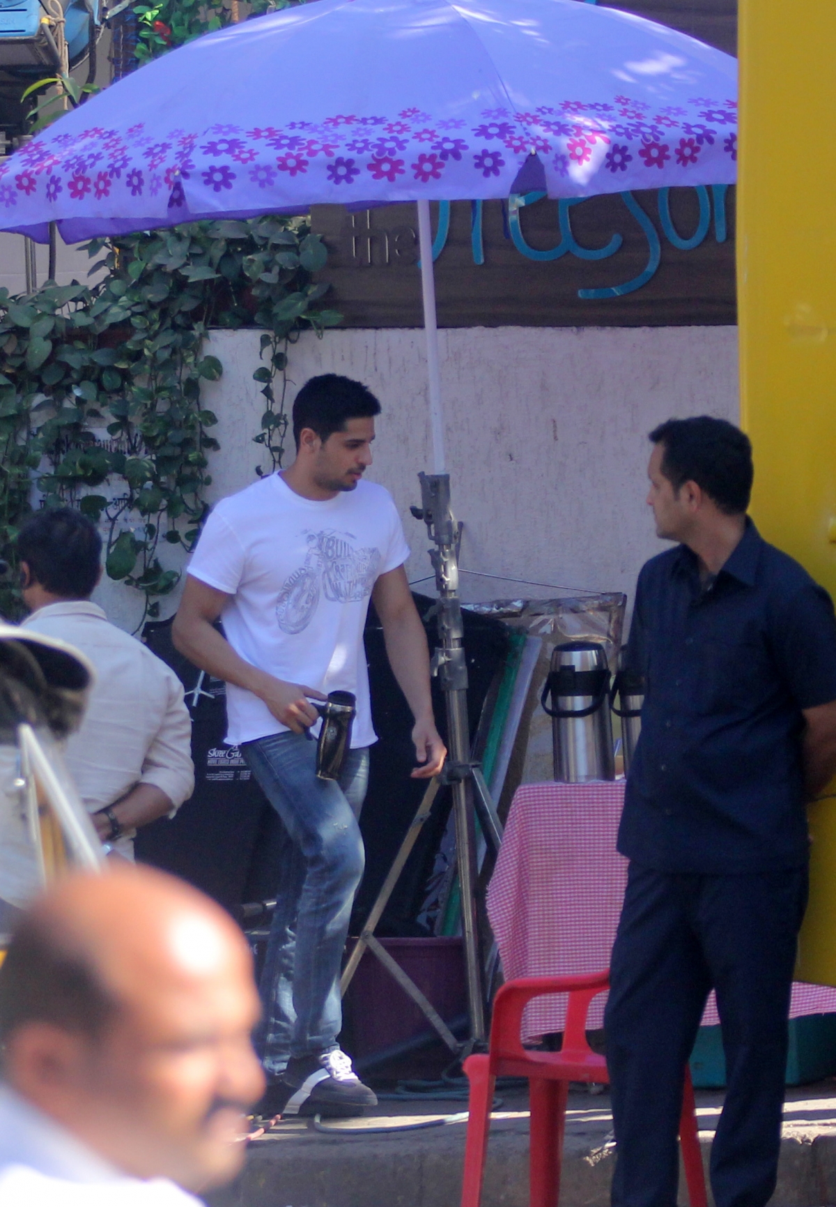 Bollywood Lovebirds Sidharth Malhotra, Alia Bhatt Snapped While Shooting for Commercial