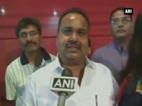 narendra-modis-pinstripe-suit-auction-bids-reach-51-lakhs