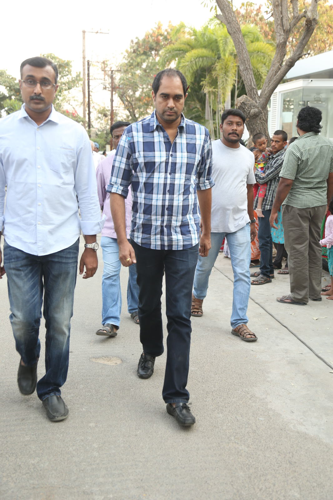 Krish DNR, Rajamouli, Allu Aravind, Bandla Ganesh, Dil Raju and Other Telugu Filmmakers Pay Tribute to D Rama Naidu