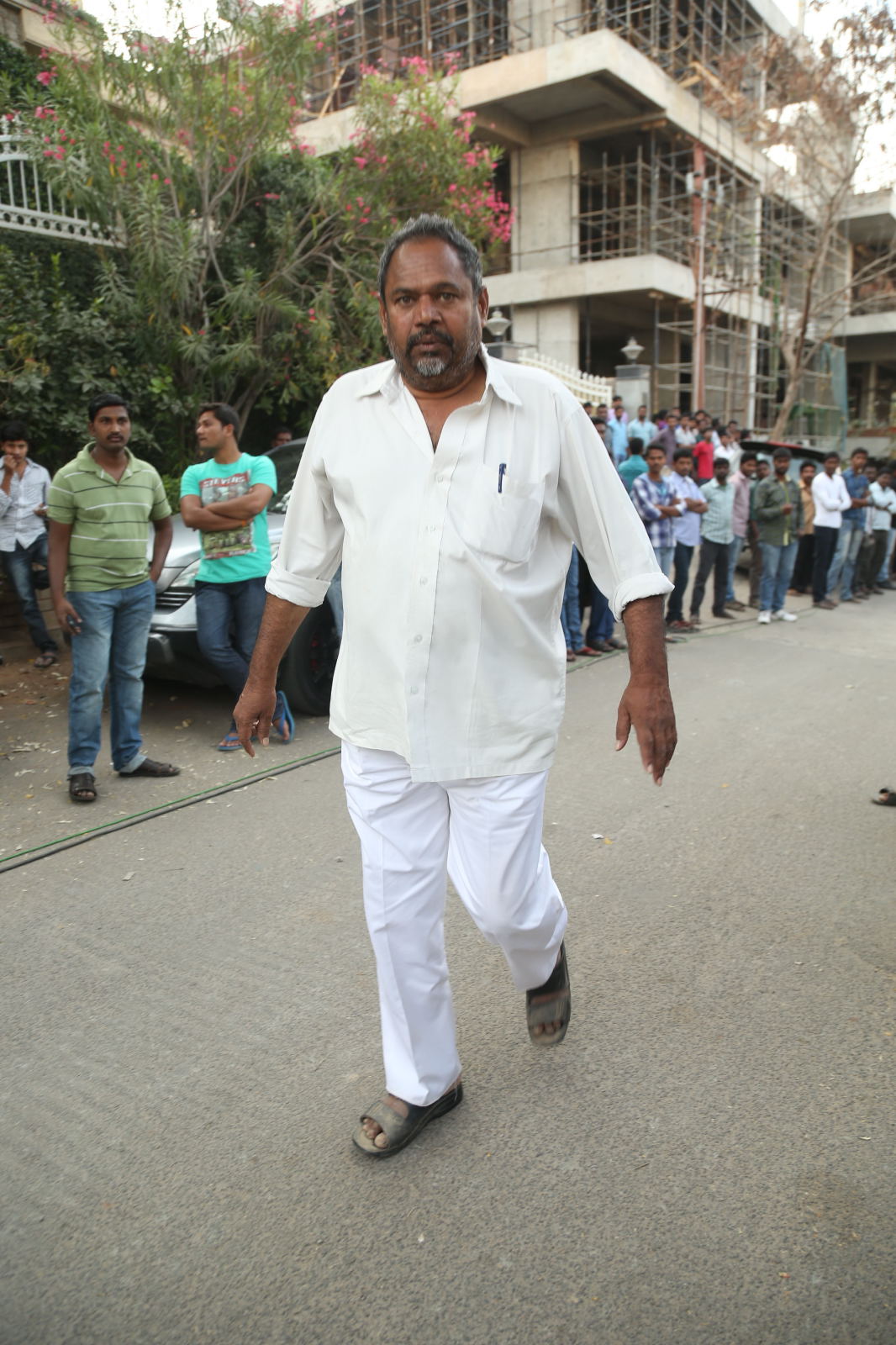 Narayana Murthy DNR, Rajamouli, Allu Aravind, Bandla Ganesh, Dil Raju and Other Telugu Filmmakers Pay Tribute to D Rama Naidu