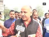 no-ban-on-media-public-contact-is-priority-manish-sisodia