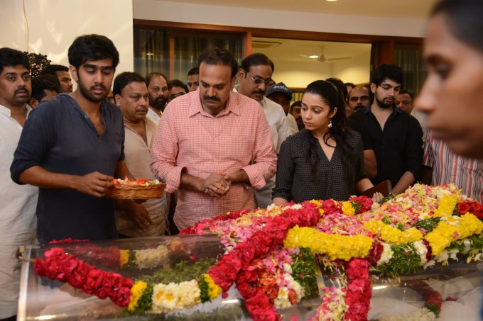 Telugu Stars Pay Last Respect to D Ramanaidu; Ravi Teja, Rajasekhar, Manchu Manoj, Anushka Shetty, Namratha and Others