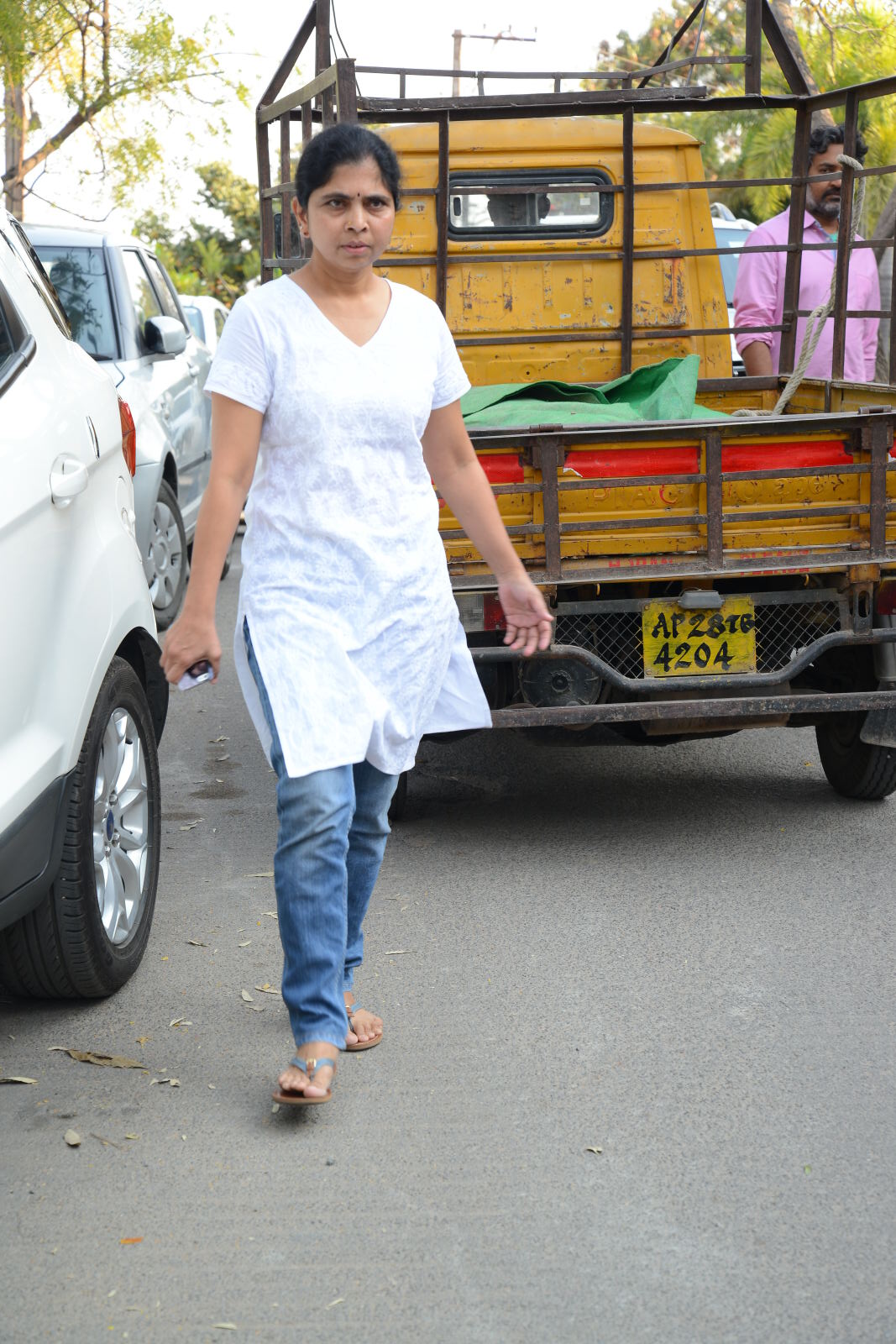 Telugu Stars Pay Last Respect to D Ramanaidu; Ravi Teja, Rajasekhar, Manchu Manoj, Anushka Shetty, Namratha and Others