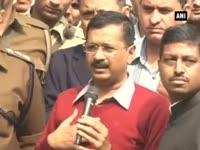 arvind-kejriwal-holds-janta-darbar-in-kaushambi