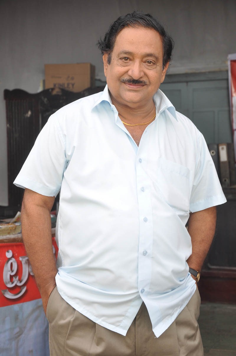 Telugu Actor Chandra Mohan Rushed to Hospital following Heart Attack [VIDEO] - IBTimes India