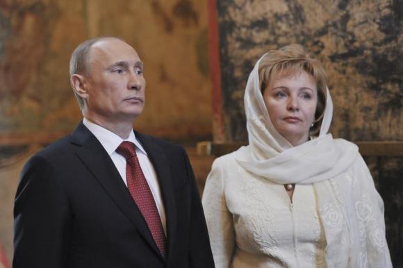 Vladimir Putin with wife, Lyudmila