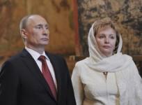 Vladimir Putin with wife, Lyudmila