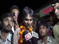 pakistan-imprisoned-fishermen-return-to-their-homes-in-gujarat