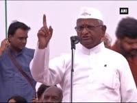 anna-hazare-flags-off-padayatra-against-land-acquisition-ordinance