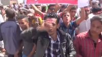 anti-houthi-protest-in-yemen-as-former-leader-escapes-house-arrest