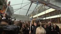leaky-roof-rains-on-the-parade-at-oscars