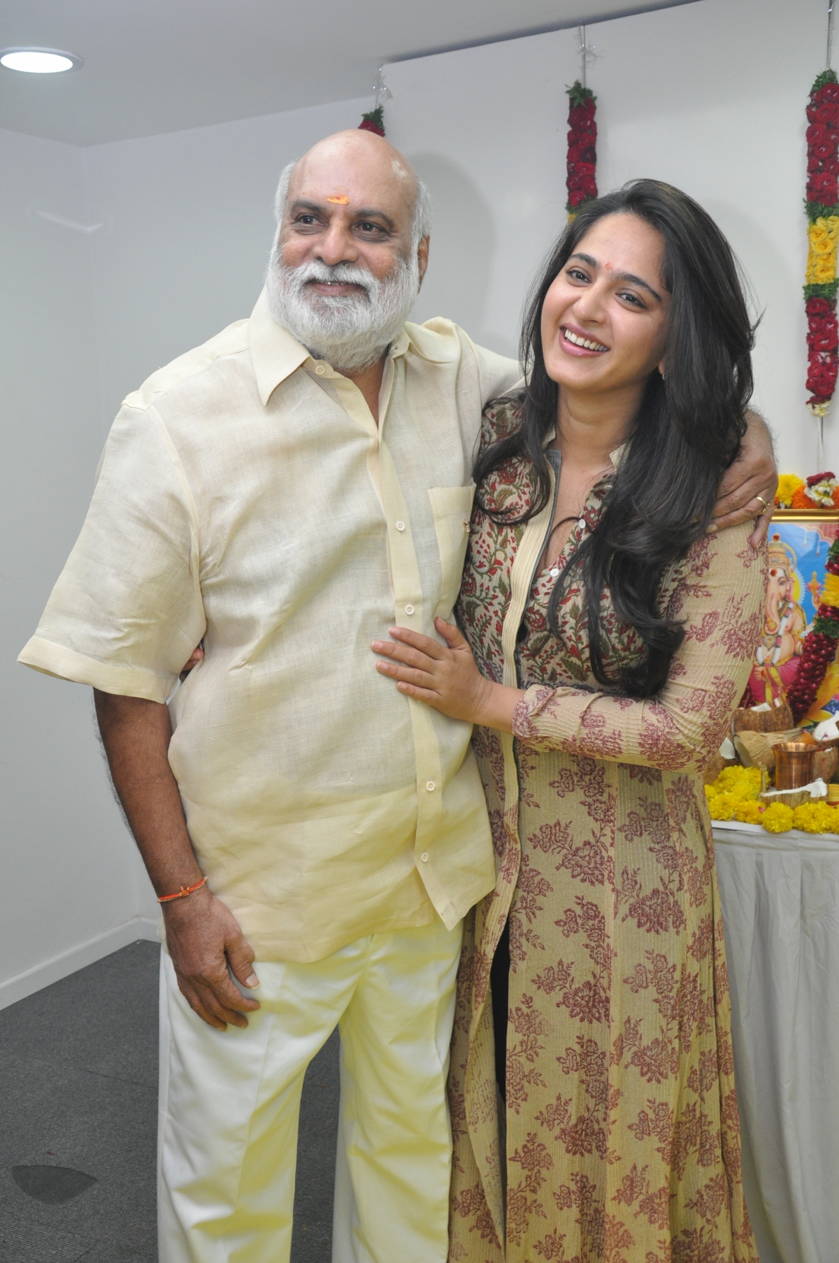 PVP Cinemas launches Director Prakash Kovelamudi next 'Size Zero' which features Anushka Shetty