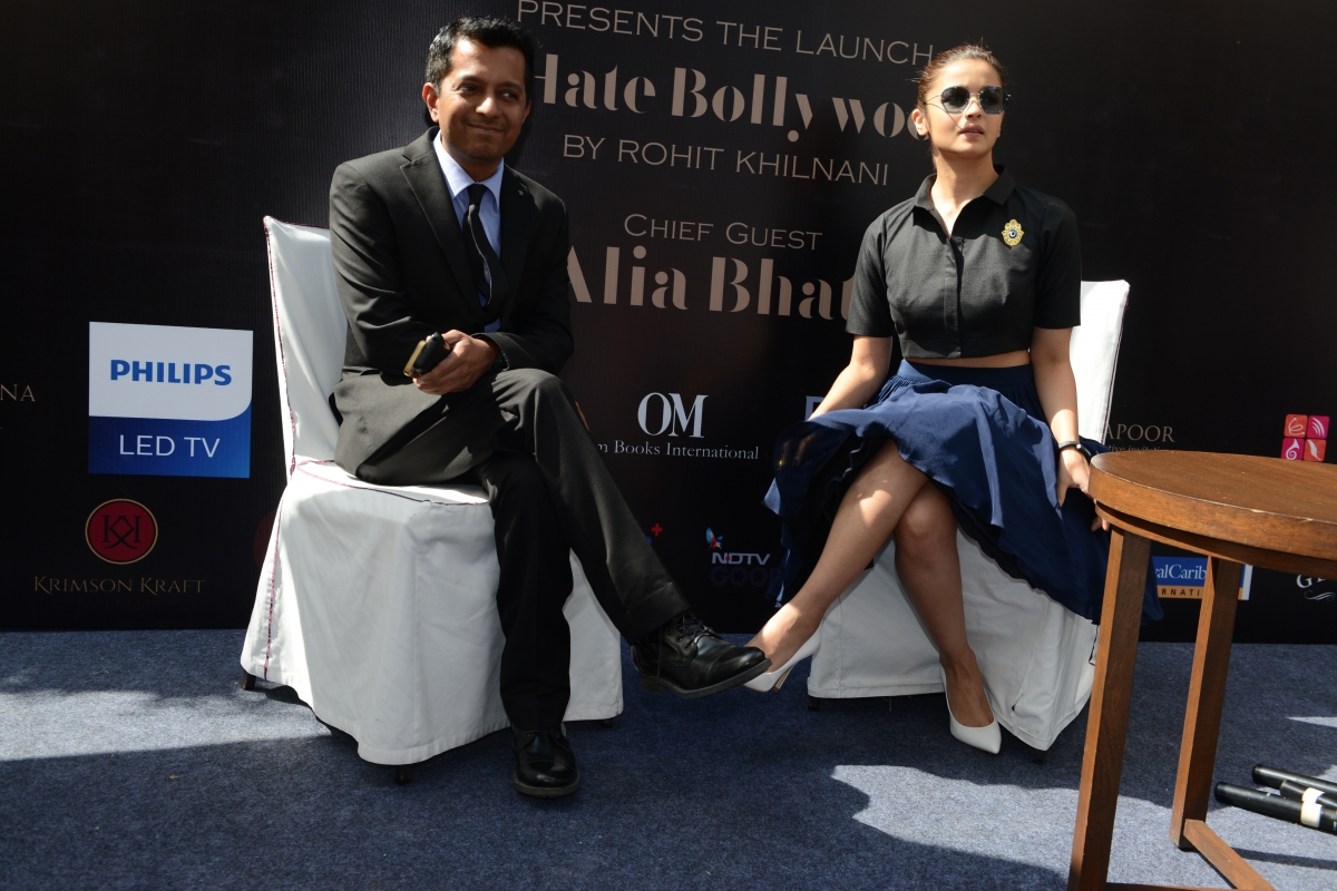 Alia Bhatt launches Rohit Kalkani's book 'I Hate Bollywood'
