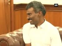 sushma-swaraj-meets-father-alexis-prem-kumar