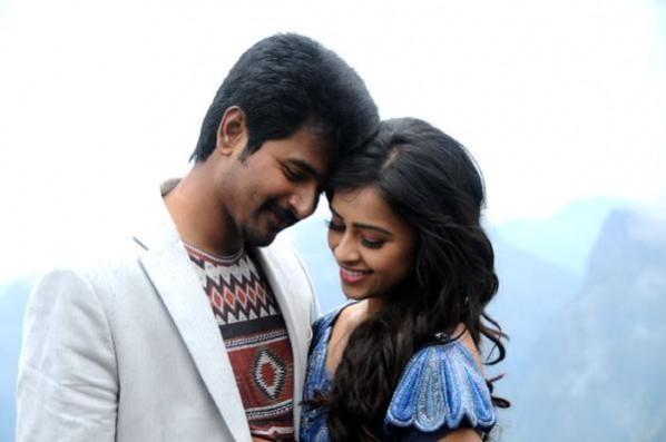 A still from Kaaki Sattai