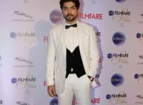 Filmfare Glamorous And Style 2015: Akshay Kumar, Big B, Sidharth Malhotra and Other Handsome Hunks Walked The Red Carpet