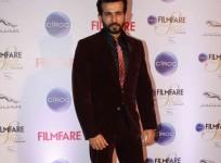 Filmfare Glamorous And Style 2015: Akshay Kumar, Big B, Sidharth Malhotra and Other Handsome Hunks Walked The Red Carpet