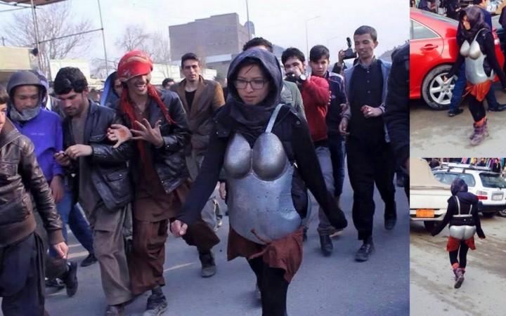 The images of the girl in the strange outfit has gone viral