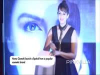 huma-qureshi-launch-a-lipstick-from-a-popular-cosmetic-brand