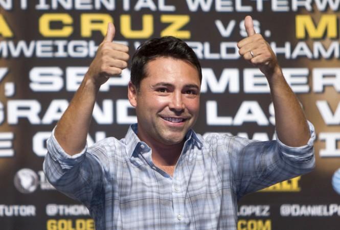 Oscar De La Hoya expects an entertaining fight between Mayweather and Pacquiao Oscar De La Hoya