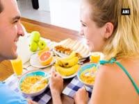 regular-breakfast-skippers-should-gradually-increase-morning-protein-intake